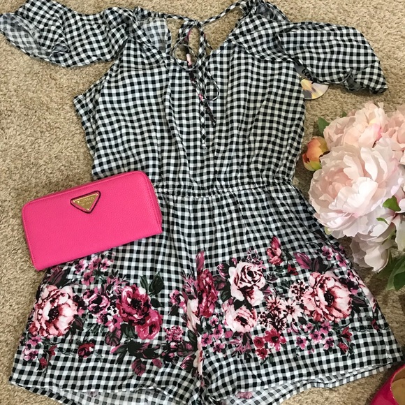 Checkered romper - Picture 1 of 8